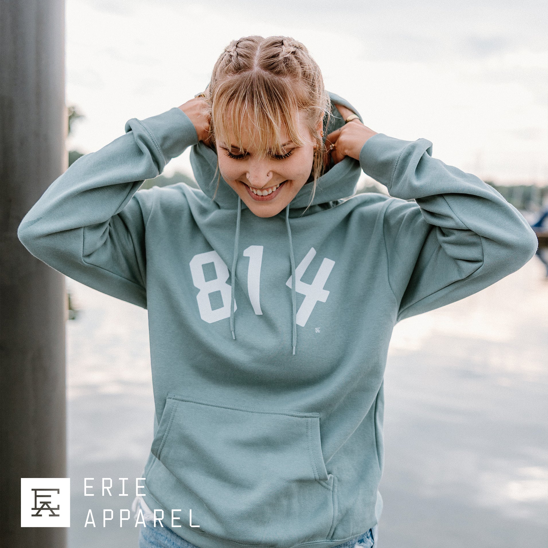 814 Lightweight Hoodie - Agave
