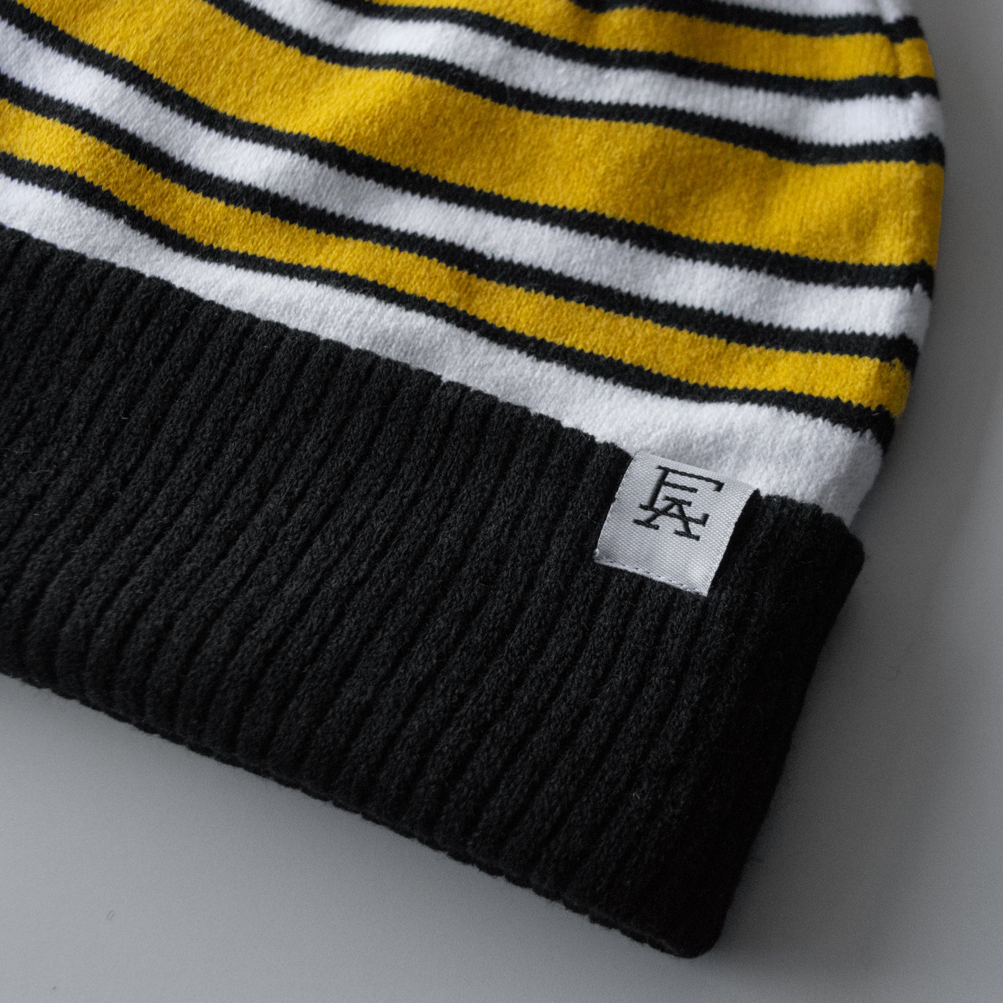 Pittsburgh Team Stripe Pom Beanie