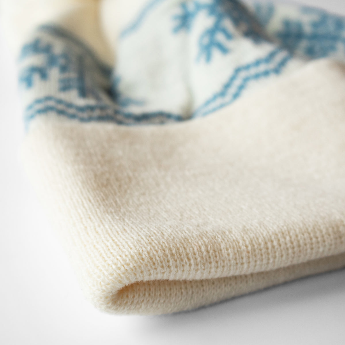 Flurry Pom Beanie